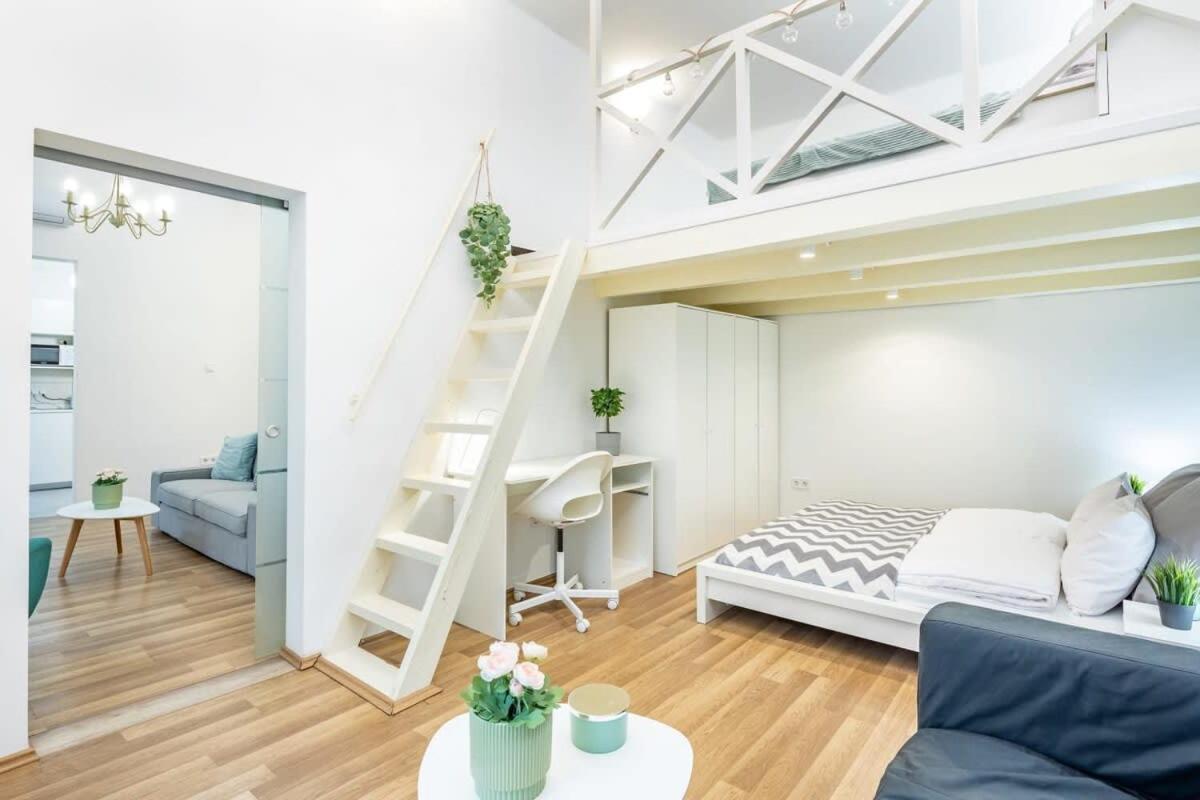 Comfy And Bright In The Center Apartamento *